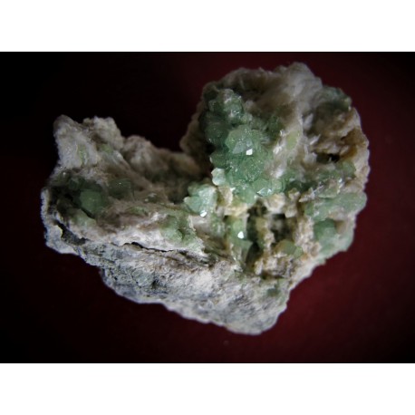 Demantoid xx, Andradit xx, Wollastonit xx