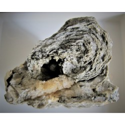 Pyrrhotin u. Schichtverschiebung