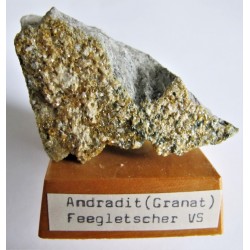 Andratit (Granat)